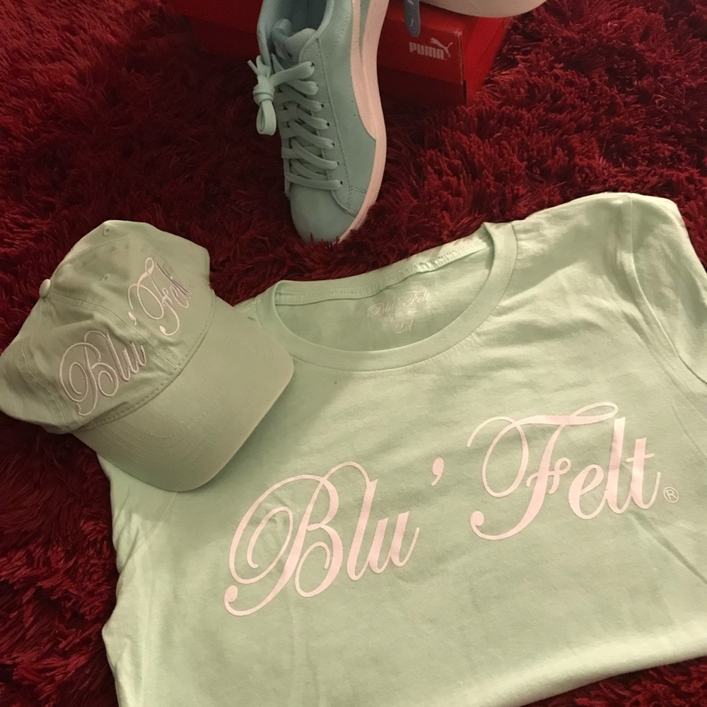 Blu ‘ Felt hat & T shirts